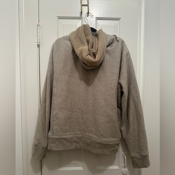 J.Crew Men’s Cozy Tan Zip-Up Sherpa Hoodie - Picture 5 of 9